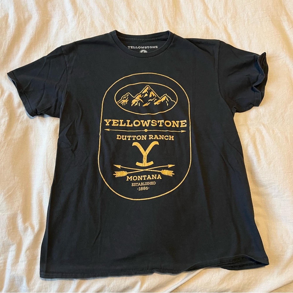 Yellowstone Dutton Ranch t shirt